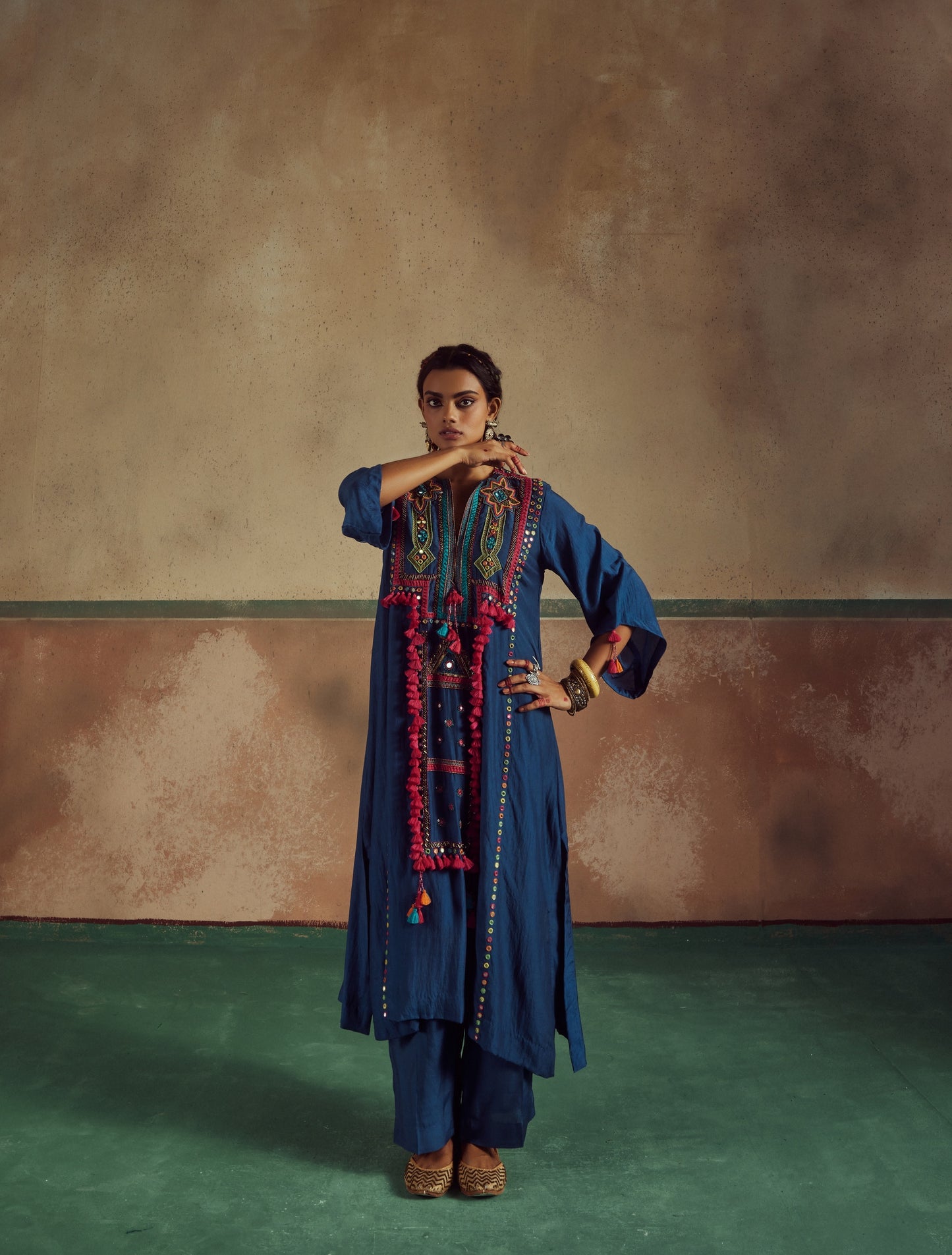 Embroidered Jhola Kurta Set