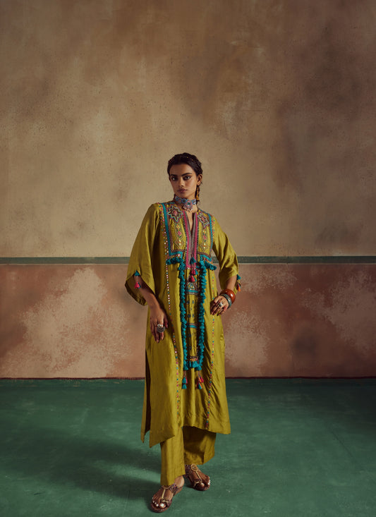 Embroidered Jhola Kurta Set
